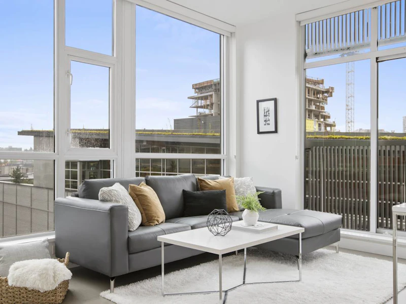 702 - 108 E 1st Avenue, Vancouver BC V5T 0E4