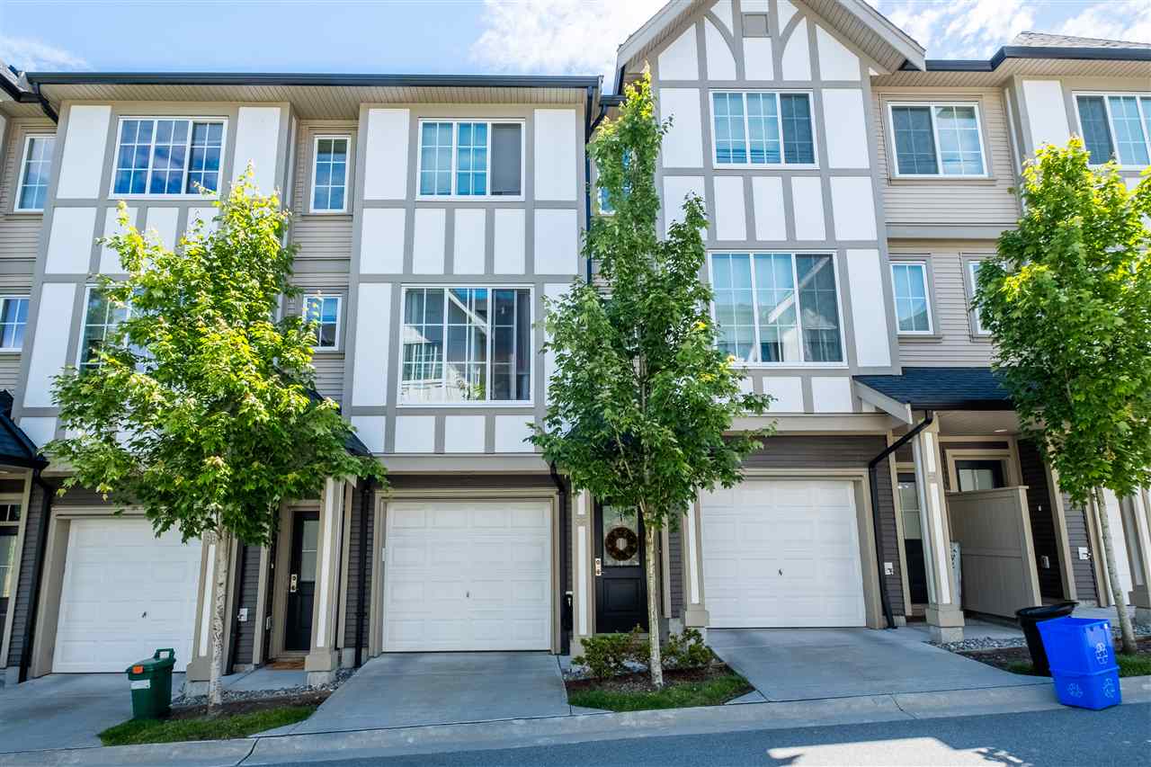 85-30989 Westridge Pl  