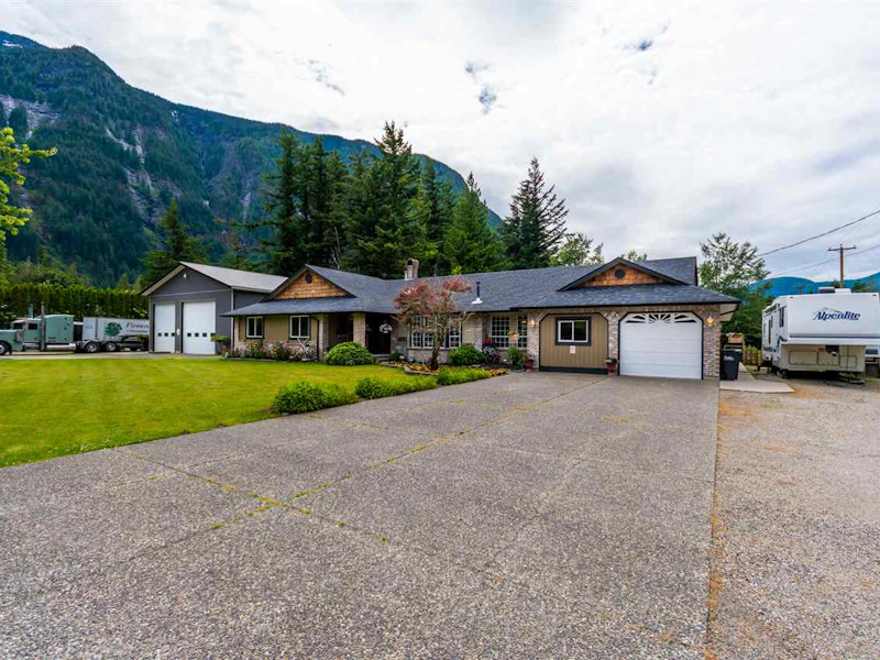 20305 Floods Road, Hope BC V0X 1L2