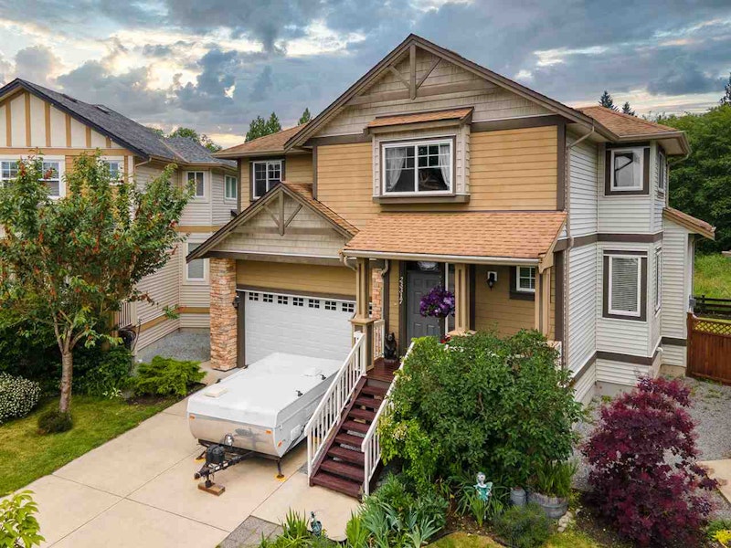 23317 Griffen Road, Maple Ridge BC V2W 0B6