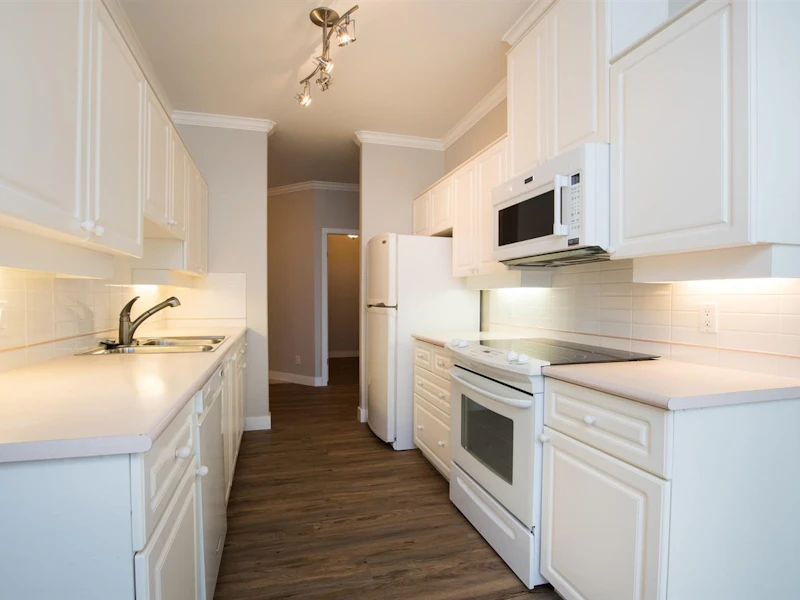 102 - 1300 Hunter Road, Delta BC V4L 1Y8