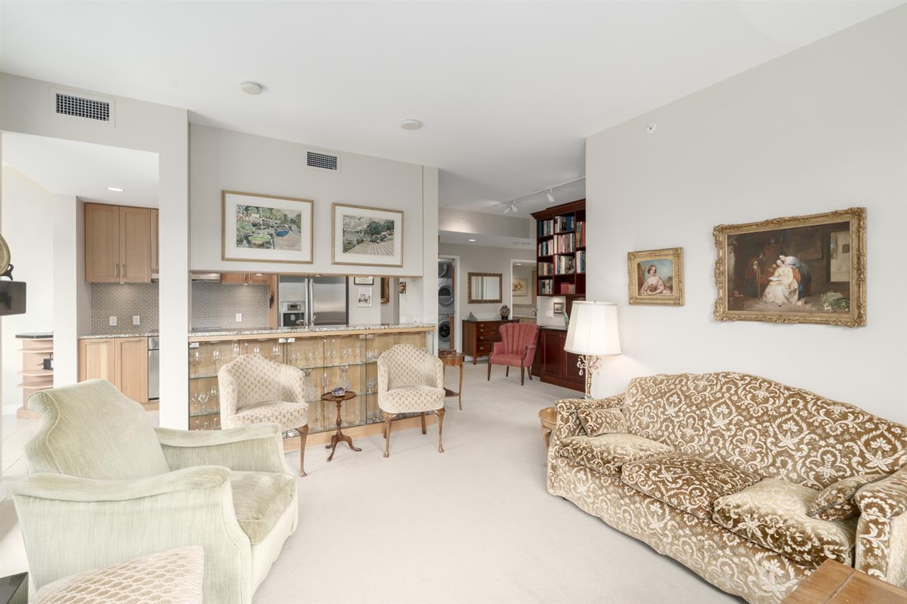 203-3382 Wesbrook Mall  