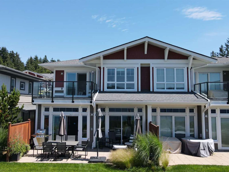 5969 Beachgate Lane, Sechelt BC
