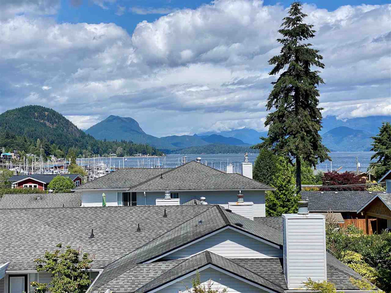 27 - 696 Trueman Road, Gibsons BC
