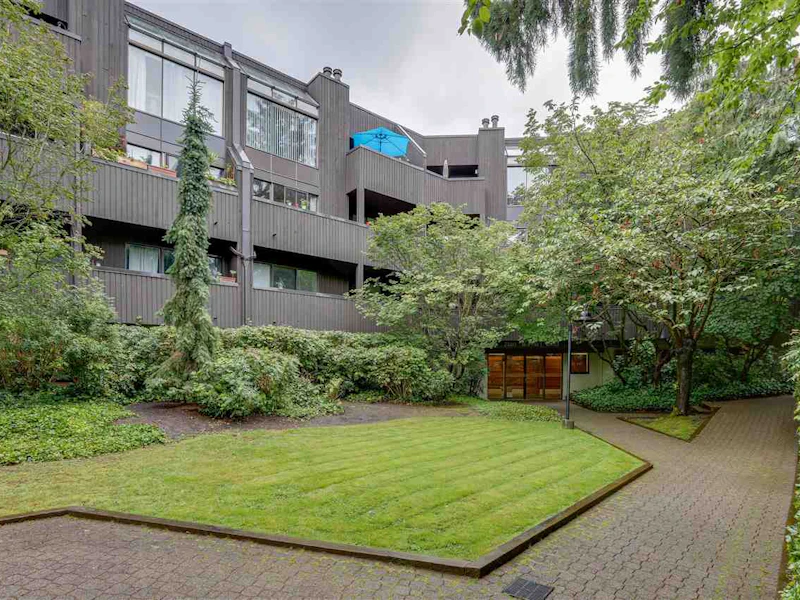 221 - 7340 Moffatt Road, Richmond BC V6Y 1X8