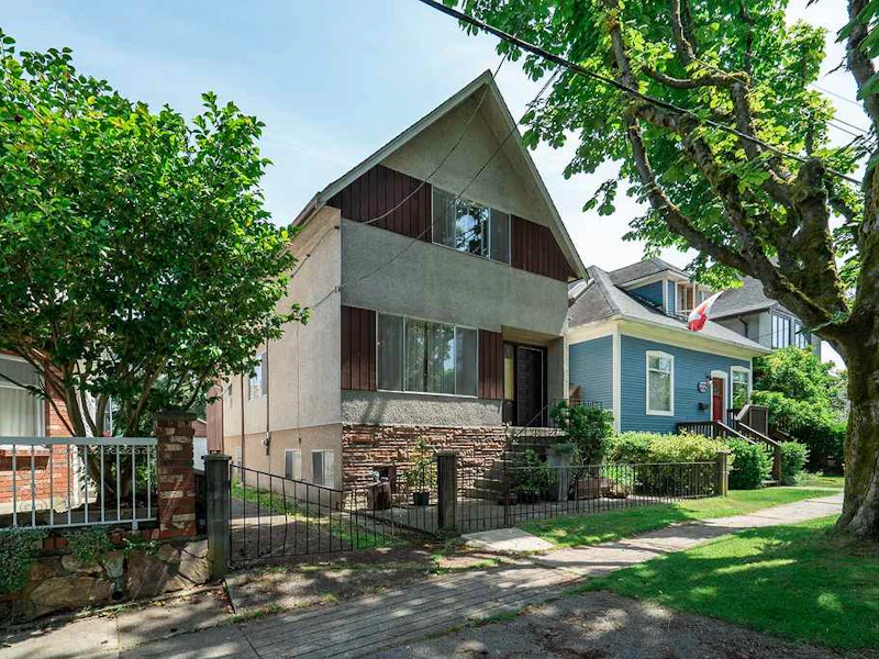4414 Walden Street, Vancouver BC V5V 3S3