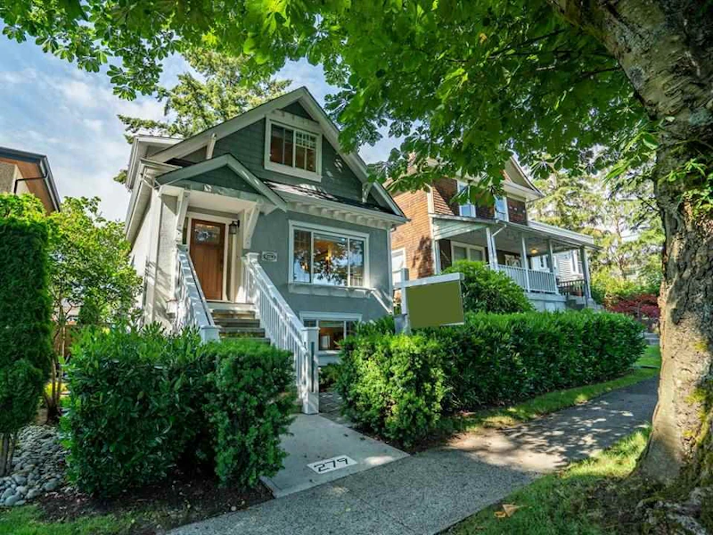 279 E 39th Avenue, Vancouver BC V5W 1K1