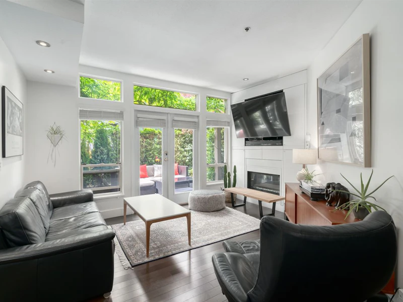 1680 E 4th Avenue, Vancouver BC V5N 1J8