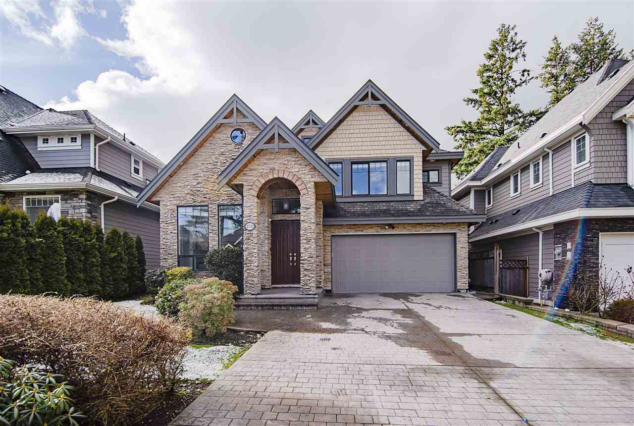 2731 164 St  