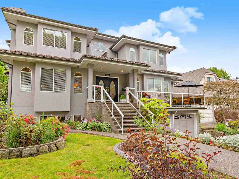 9092 Briar Road, Burnaby BC V3N 4W8