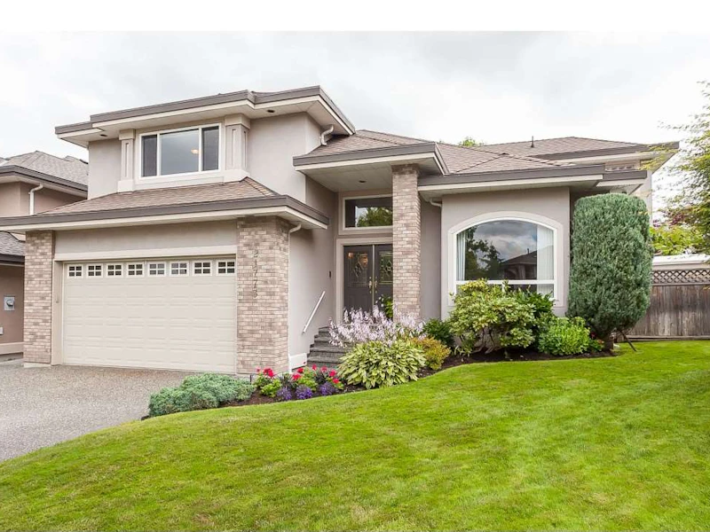 21773 46a Avenue, Langley BC V3A 9B5
