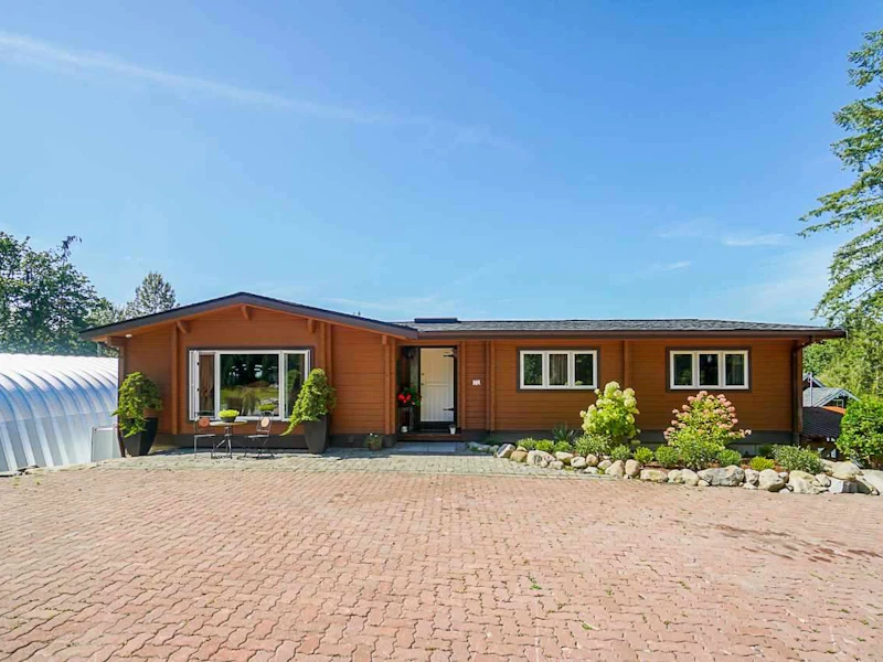 10019 Wolfe Street, Mission BC V4S 1G7