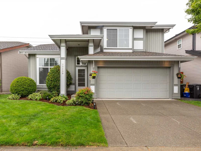 20259 94b Avenue, Langley BC V1M 3Z4