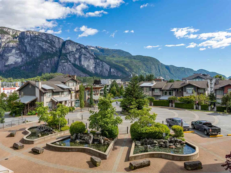 316 - 1211 Village Green Way, Squamish BC V8B 0R7