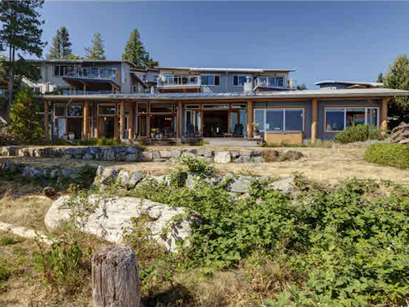 5340 Wakefield Beach Lane, Sechelt BC