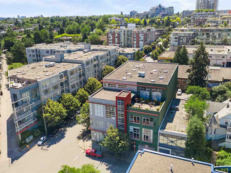 305 - 272 E 4th Avenue, Vancouver BC V5T 4S2