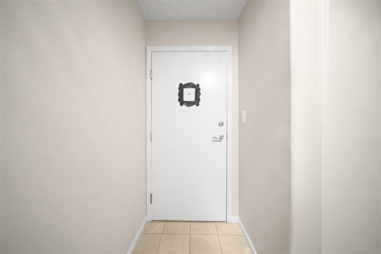 210-8495 Jellicoe Street  