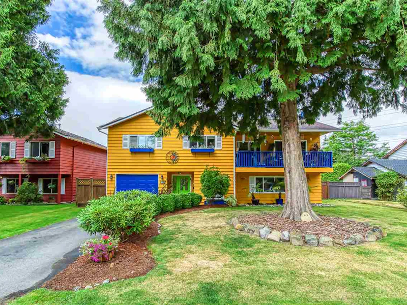 865 54th Street, Delta BC V4M 3H4