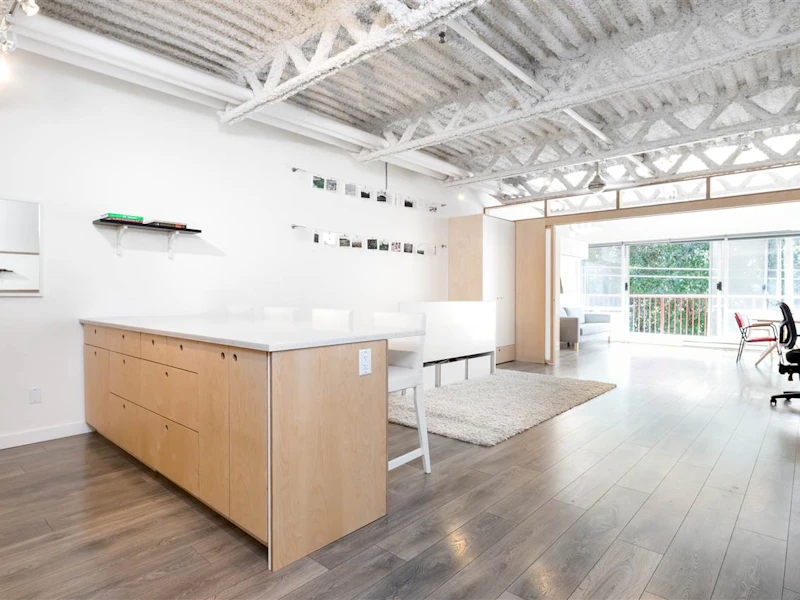 203 - 350 E 2nd Avenue, Vancouver BC V5T 4R8
