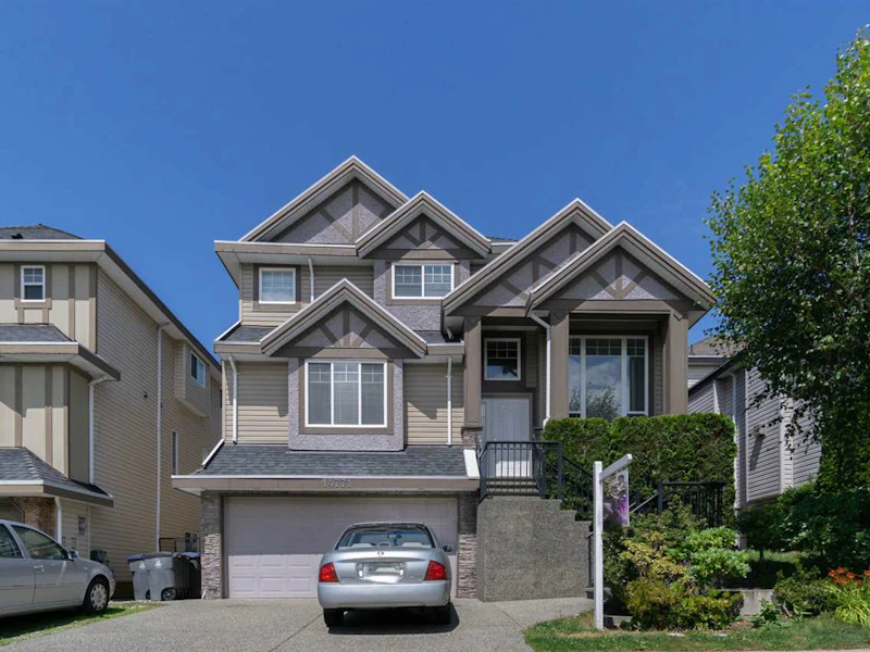 14771 67b Avenue, Surrey BC V3S 4P9