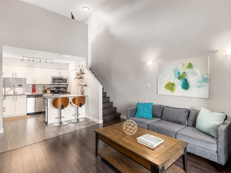 202 - 1202 London Street, New Westminster BC V3M 5Z6