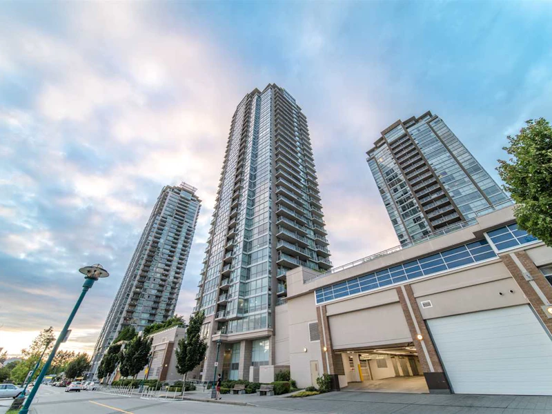 2102 - 2975 Atlantic Avenue, Coquitlam BC V3B 0C5