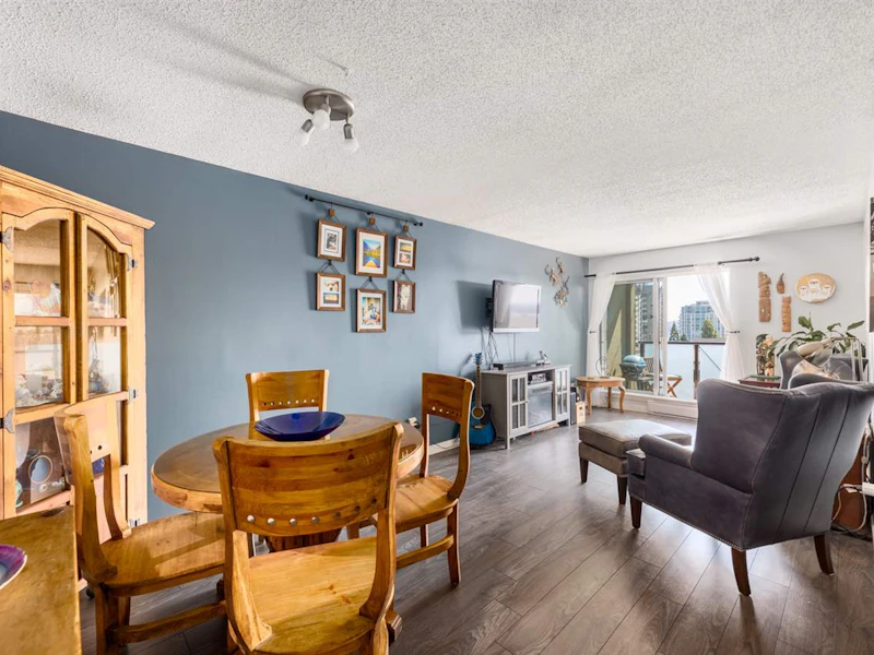 303 - 140 E 4th Street, North Vancouver BC V7L 4R1