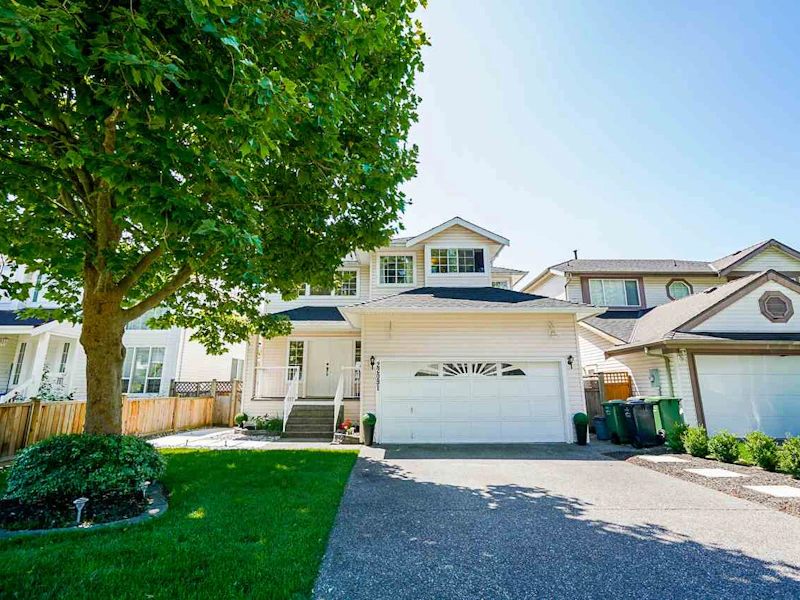 22091 Chaldecott Drive, Richmond BC V6V 2S8