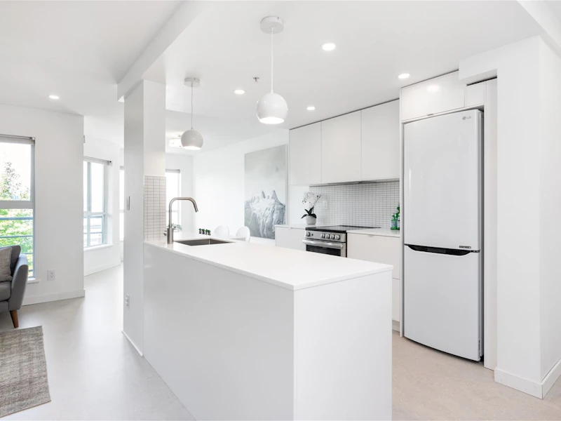 404 - 212 Lonsdale Avenue, North Vancouver BC V7M 2G1
