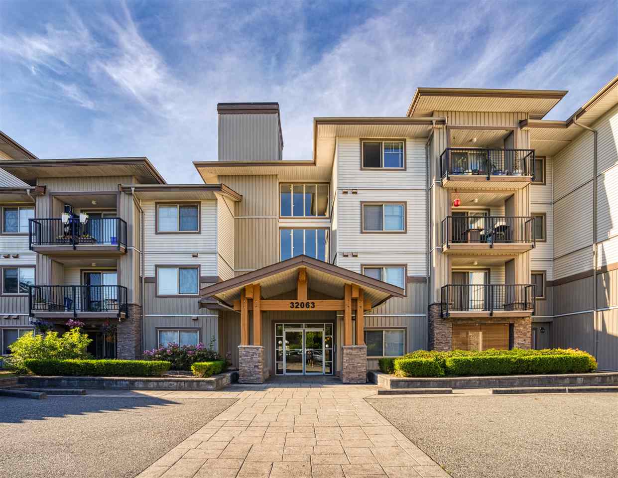 210-32063 Mt Waddington Ave  