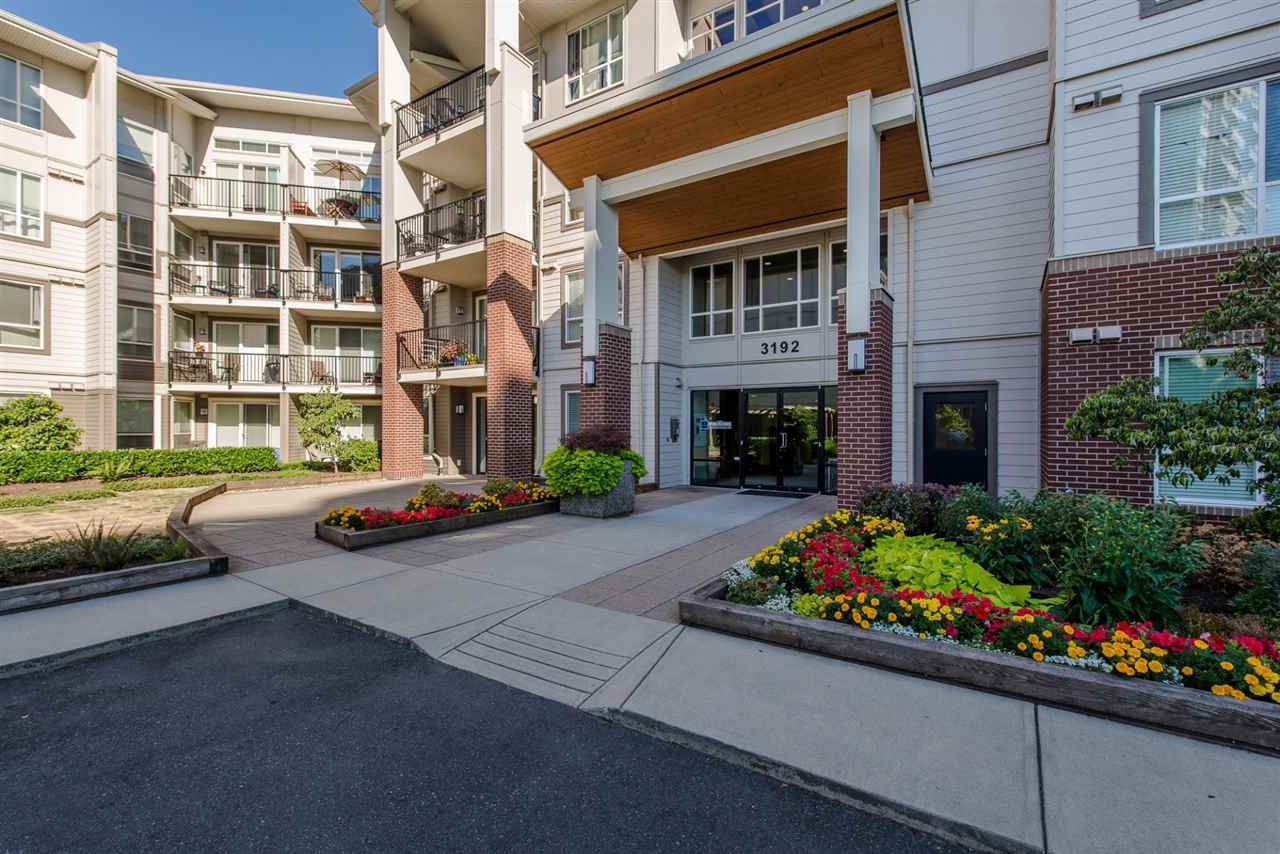 317-3192 Gladwin Rd  