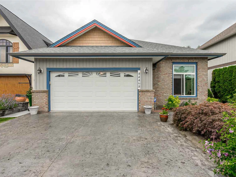 44468 Mclaren Drive, Chilliwack BC V2R 0A3