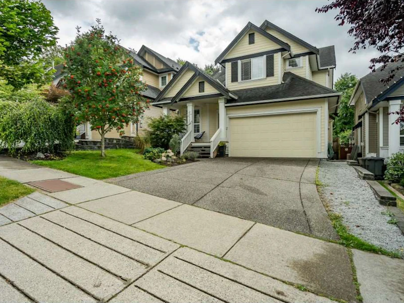 17820 70th Avenue, Surrey BC V3S 7S5