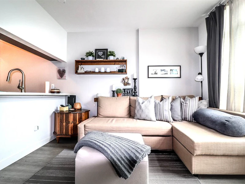1410 - 438 Seymour Street, Vancouver BC V6B 6H4