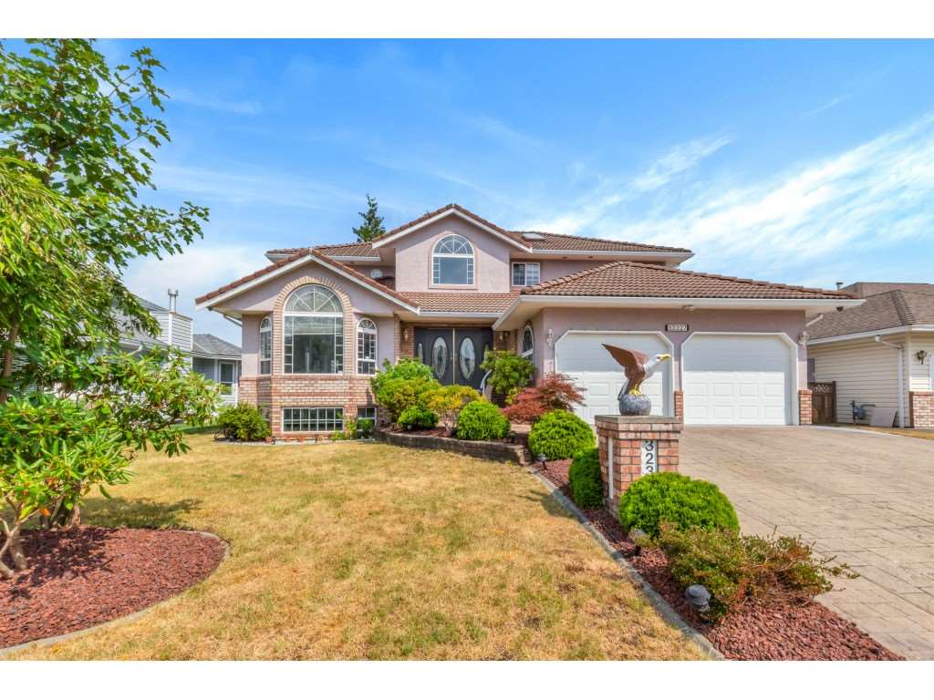 32327 Nakusp Dr  