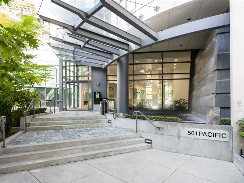 1004 - 501 Pacific Street, Vancouver BC V6Z 2X6