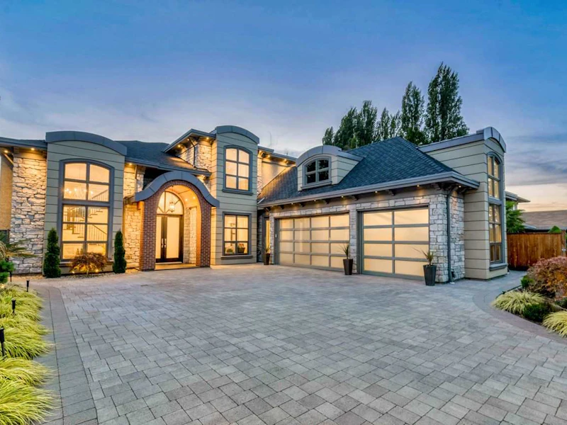 7451 Ledway Road, Richmond BC V7C 3N5