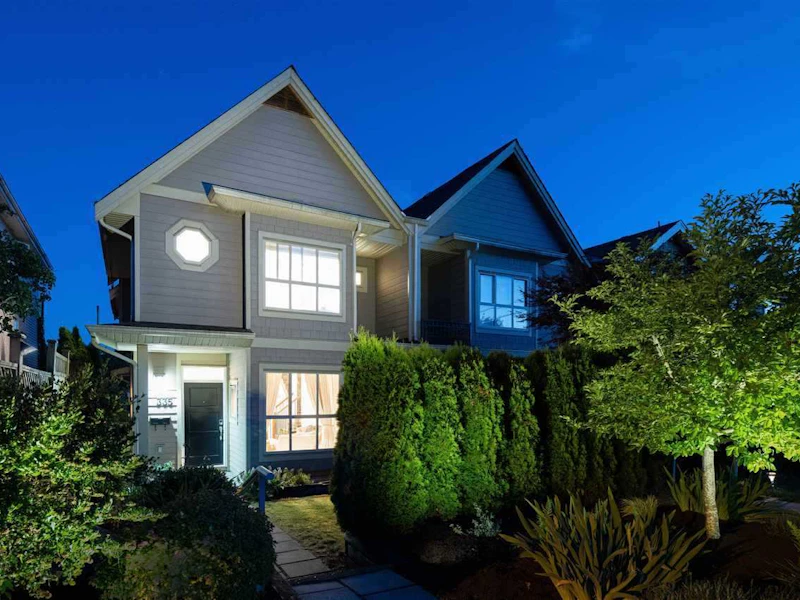335 E 11th Street, North Vancouver BC V7L 2H1