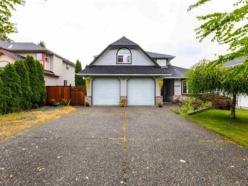 27017 26a Avenue, Langley BC V4W 3V5