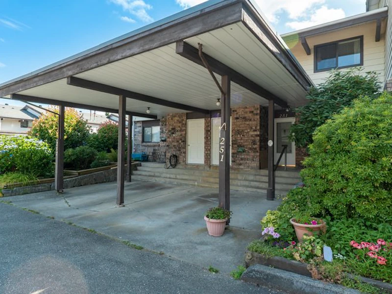 251 - 7455 140th Street, Surrey BC V3W 6G5