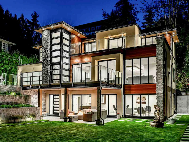5476 Greenleaf Road, West Vancouver BC V7W 1N6