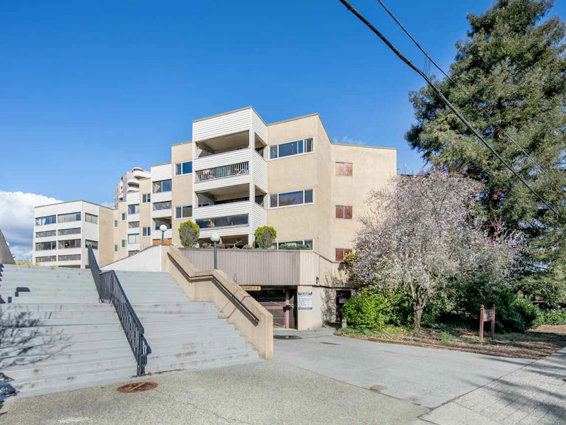 301 - 8291 Park Road, Richmond BC V6Y 1T3