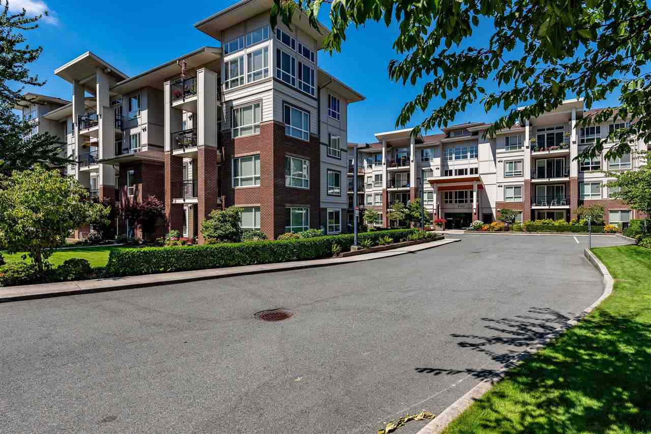 103-3192 Gladwin Rd  