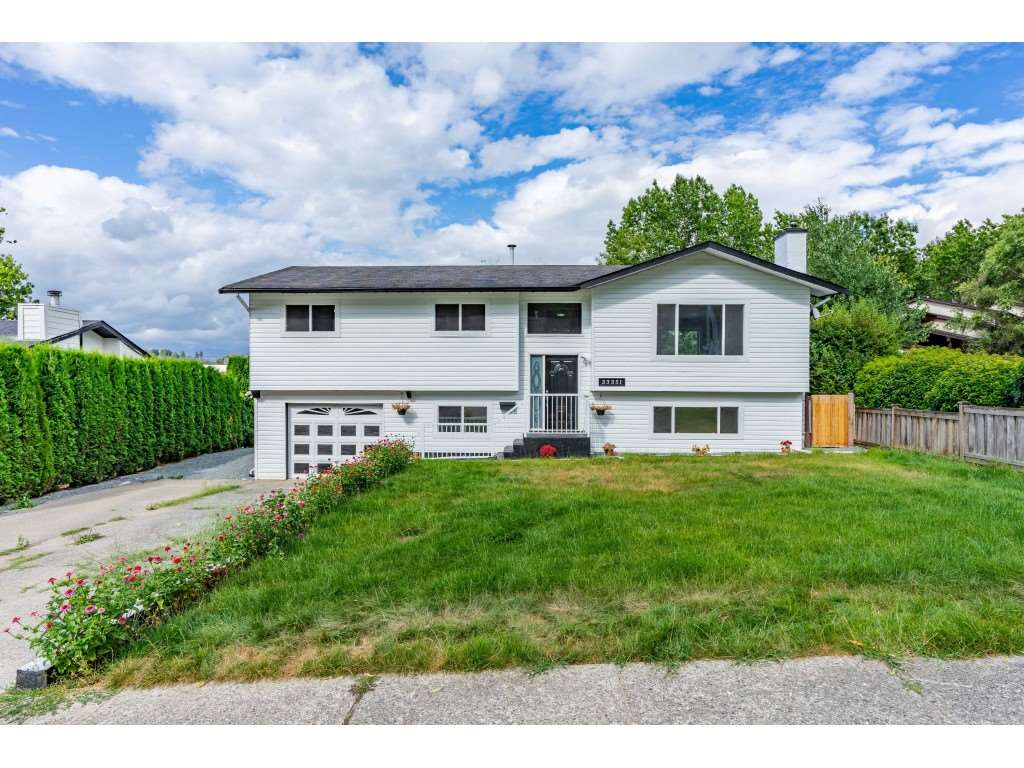 33351 Wren Crescent  