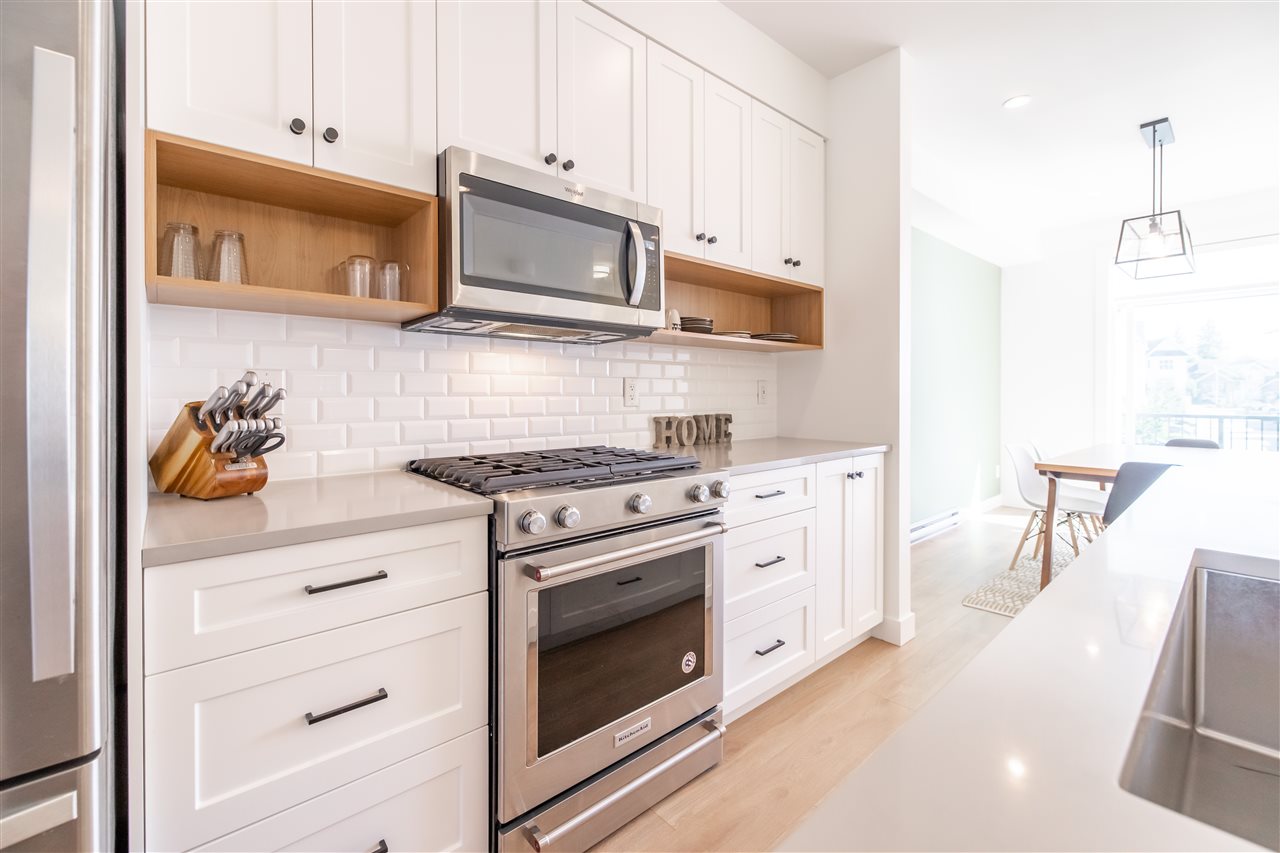 34-27735 Roundhouse Drive  