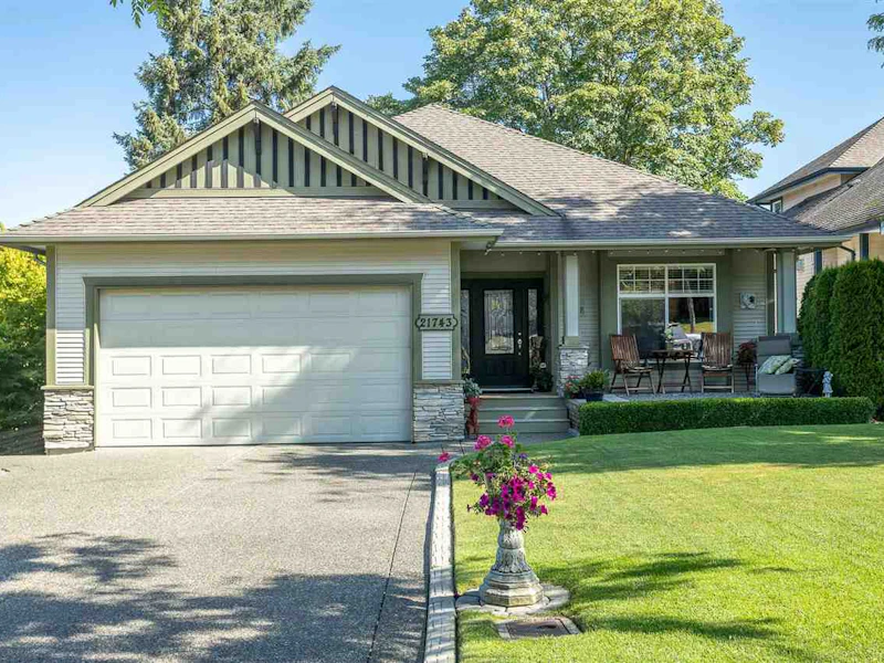 21743 47b Avenue, Langley BC V3A 8T3