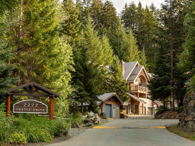 210 - 2222 Castle Drive, Whistler BC V0N 1B2