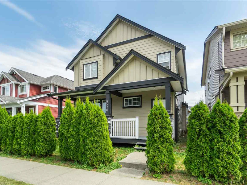 8576 Cedar Street, Mission BC V4S 1A1