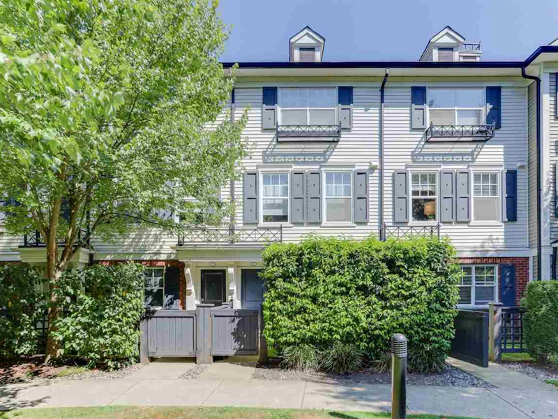 72 - 101 Fraser Street, Port Moody BC V3H 0C6