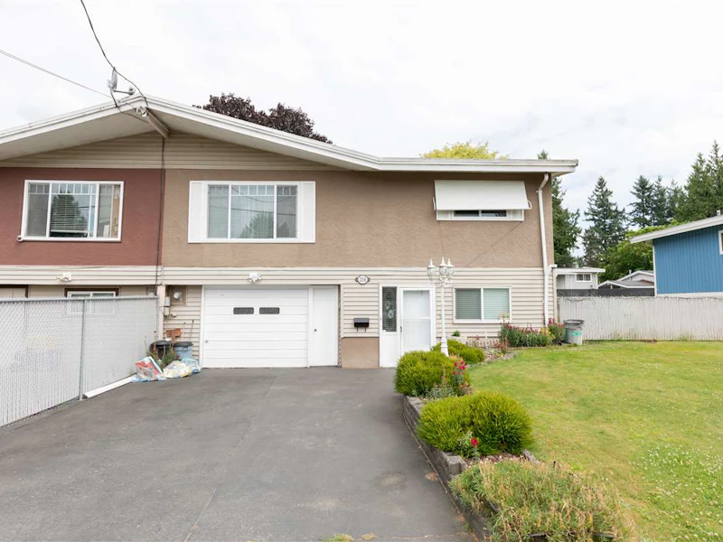 2158 Lynden Street, Abbotsford BC V2T 3B5